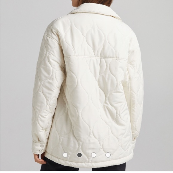 bershka white jacket quilted preloved size medium see description oversized - Picture 4 of 13